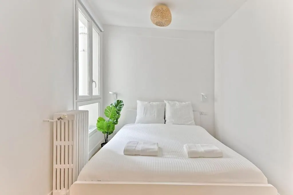 Appartement Au Centre De Paris - Musee Grevin 法国