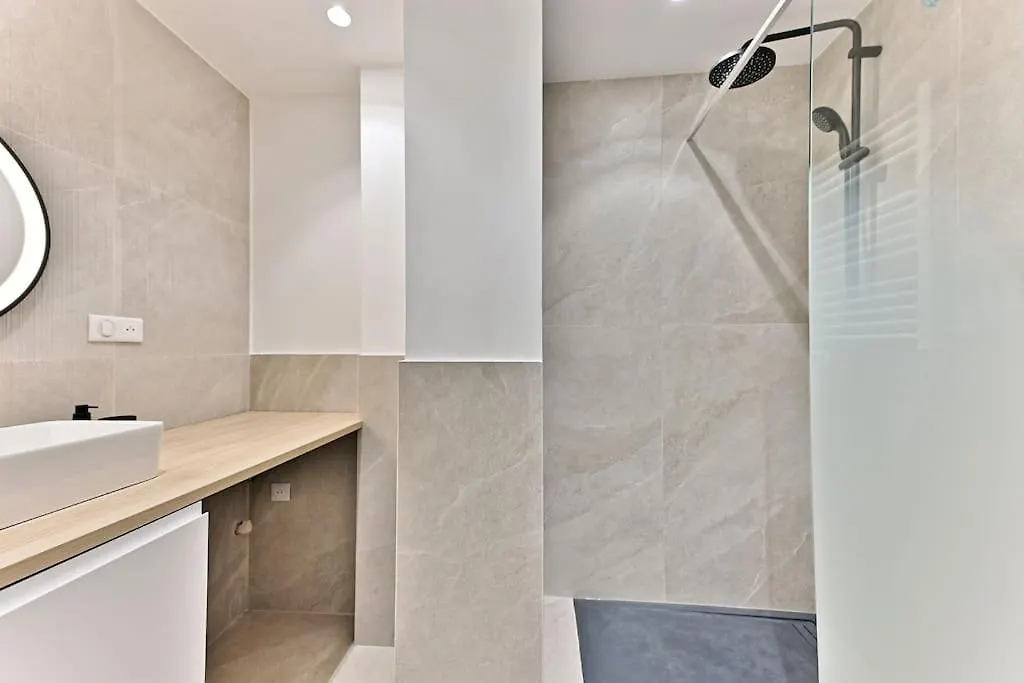 Appartement Au Centre De Paris - Musee Grevin 0*,